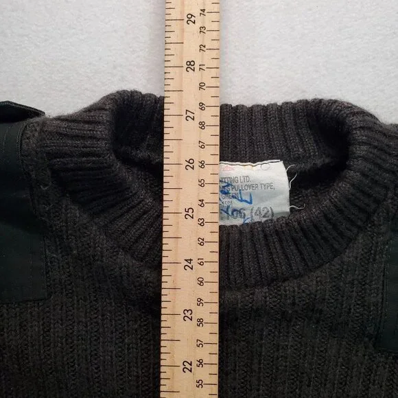 Military Sweater Men's 42 Green 100% Wool Pullover Commando Vintage Long Sleeve - Picture 6 of 15